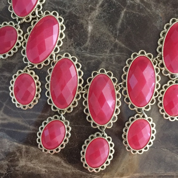 Necklace - Picture 2 of 2